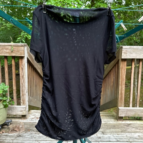 New with Tags Colton On Mesh Rouched side tee - Picture 4 of 9